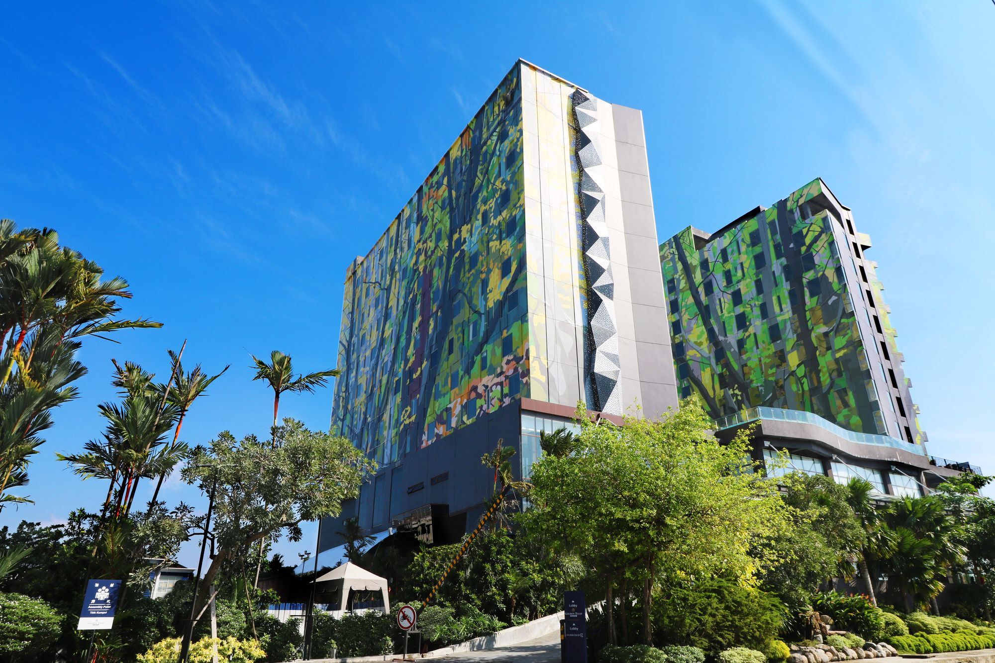 Prime Park Hotel & Convention Pekanbaru Exterior foto